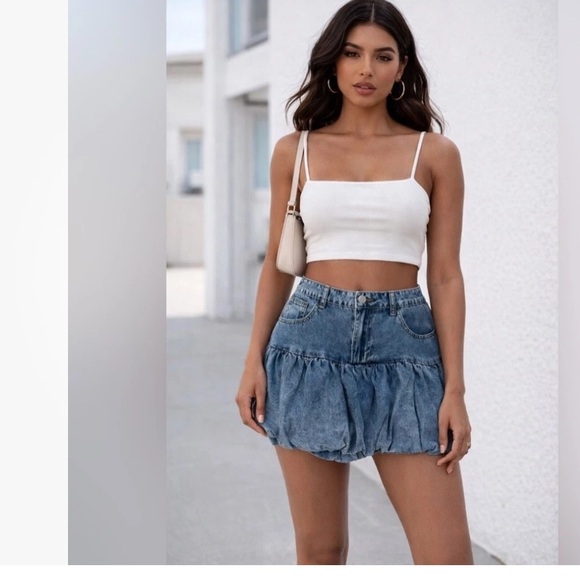 Blank NYC Dresses & Skirts - Blank NYC Bubble Denim Skirt